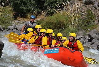 Bajada en Rafting + Fotografías 1, 2, 4 o 6 personas
