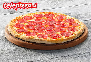 Pizza Mediana Pepperoni. 77 Sucursales