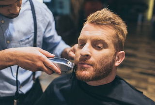 Corte de Cabello + Lavado + Perfilado de Barba y Más