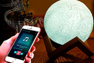 Lampara Luna 3D Parlante Bluetooth Touch
