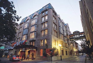 Noche para 2 en Hotel Fundador, Santiago, Desayunos y más