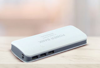 Batería Emergencia Power Bank 20.000 Mhz 3 USB