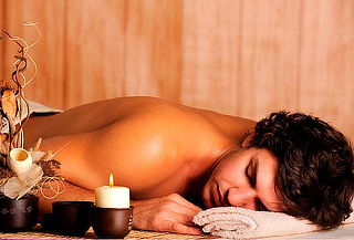 Para Papá :Masaje descontracturante +sauna +vapor o piscina
