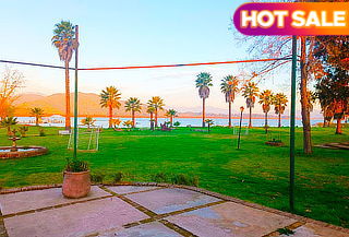Escápate 1 Noche al Hotel Jardín del Lago! Valido para 2!