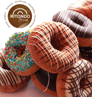 Un gustito para alegrar tu día! 50% de descuento en caja de Donuts, Lleva 24 Donuts por el precio de 12 en Ritondo Break, Las Condes. 