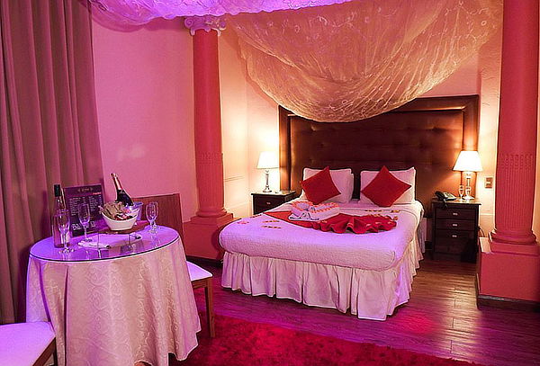 Motel Vértigo: 3 o 12 horas, Providencia