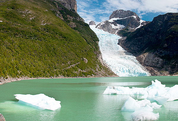 ¡Glaciares y Torres del Paine! Aéreo, Hotel y Más