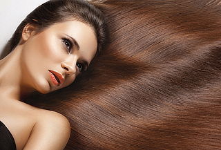 Alisado Brasil Cacao + Brushing + Despunte + Manicure Alisado Brasil Cacao + Brushing + Despunte + Manicure