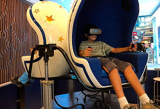 Experiencia Realidad Virtual 9D Rvolution, Mall Sport