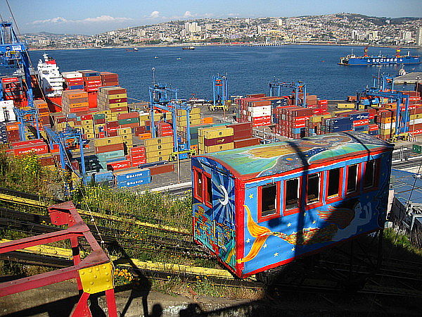 2X1 en Full Day Valparaíso y Viña del Mar: Transporte + Guía