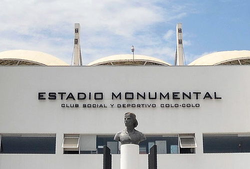Entrada a museo + paseo Monumental de Colo Colo