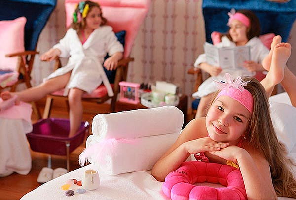 Fiesta Pijama Spa para el Cumpleaños de tu Hija
