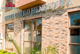 Hotel Camilo Henríquez: 1, 2, 3 o 4 noches para 2 personas