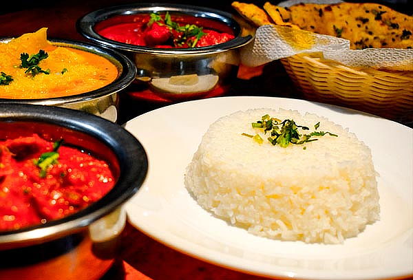 Almuerzo o Cena de comida india para 2 en Curry & Kabab.