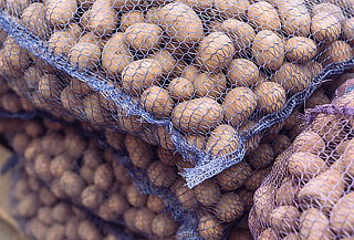 Saco de papas lavadas de Carahue de 25 kg. Incluye despacho