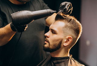 Corte de Pelo para Varon + Masaje Capilar + Diseño de Barba