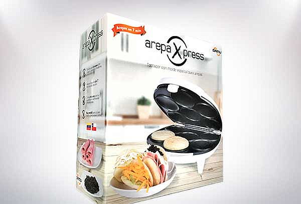 OSTER Tosty Arepa 6 Arepas 7 Minutos Negro Oster