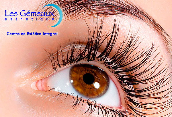 Extension Pestañas de Seda y Diseño de Cejas en Les Gemeaux
