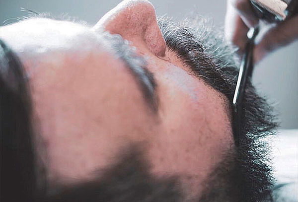 Servicios de barba, Arreglo o Diseño o Rasurado completo 