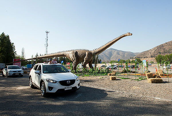 Auto Tour para 5 Personas a Parque Jurásico Dinosaurios