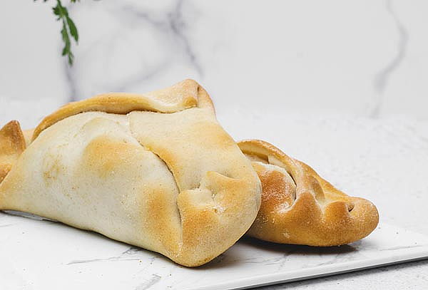 4 Empanadas a elección con retiro o despacho