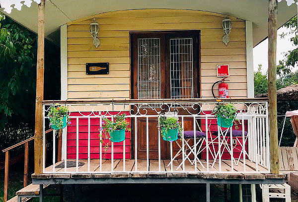 1 Noche de Alojamiento en el Hotel La Calma de Rita. Pirque