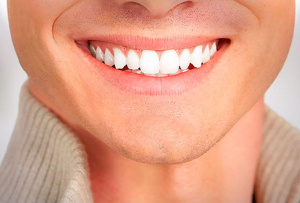 Ortodoncia con Brackets metálicos: Dental Center