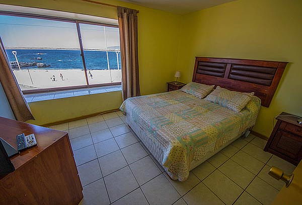 Bahía Inglesa con Ticket Aéreo, Todo el año menos Feriados