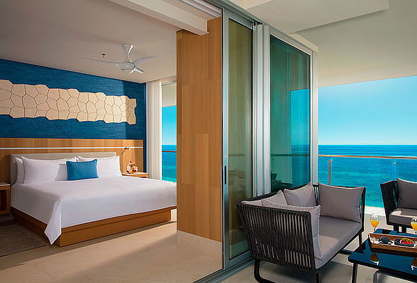 Cancún: Hospedaje 5D/4N + Suite Vista al Mar (Garantizada) 