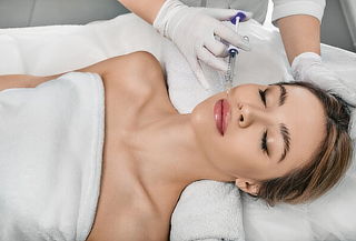 Perfilado + Aumento de labios + Evaluación Médica + Retoque