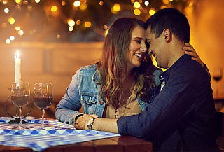 Noche Romántica: 1 noche + cena + desayuno y más