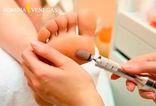 Podología, Corte de uñas, Limpieza de surco y sacar durezas