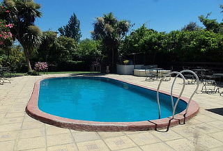  Día de Spa para Dos con Almuerzo + Tinaja + Piscina Y Más