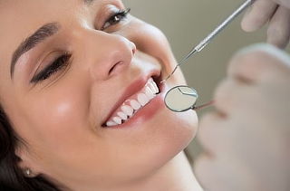 Limpieza Dental + Profilaxis + Aplicación de Flúor