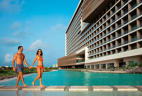 Dreams Cancún: Hospedaje 5D/4N + Suite Vista al Mar 