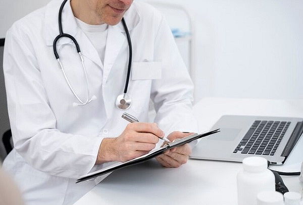Control de Salud con Toma presión + Glicemia + Antropometría