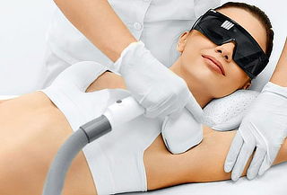 6 Ss. Depilación Trilaser 3 zonas a elección