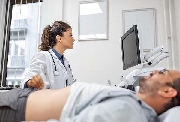 1 Toma de Ecografía renal