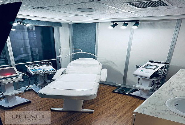 Tratamiento de rejuvenecimiento facial 10s radiofrecuencia