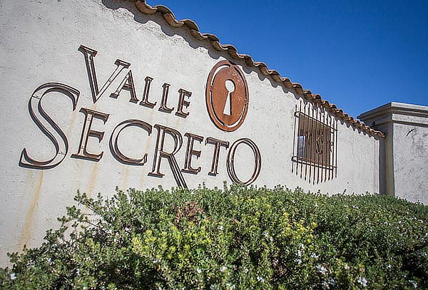 Tour Mixto con Degustación en Viña Valle Secreto