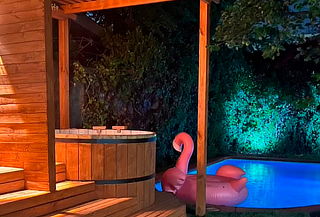 Spa Nocturno para  2 Personas  Tinaja + Sauna y Más