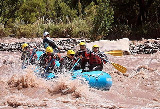 Vive una Aventura Rafting + Foto en el Cajón  de Maipo