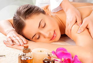 Full Masaje de Relajación + Limpieza facial y más