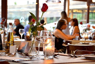 Almuerzo o cena para 2 personas en Club Providencia