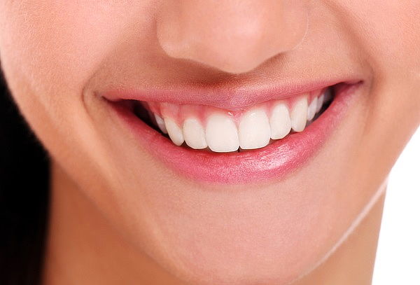 Retiro Ortodoncia (Frenillos) + Destartraje + Pulido Dental