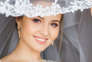Rostro de portada para novias