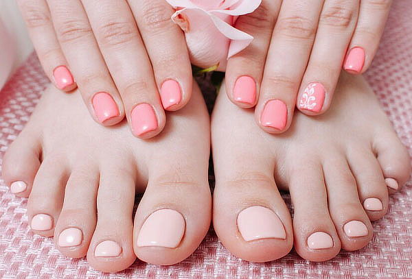 Manicure y Pedicure  Permanente a Domicilio