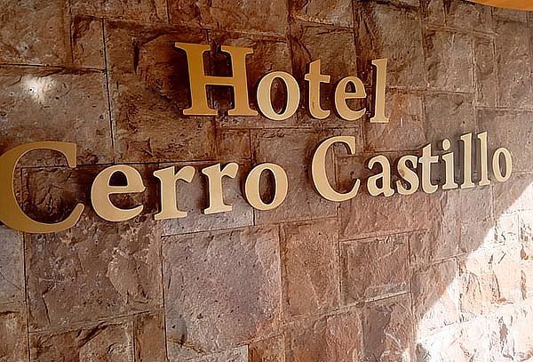 Hotel Cerro Castillo: 1 o 2 Noches para 2 personas