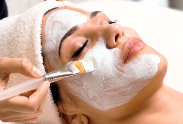 Limpieza facial + Peeling ultrasónico + Cabina led 