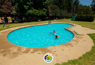 Piscinas zonas Picnic juegos al aire libre